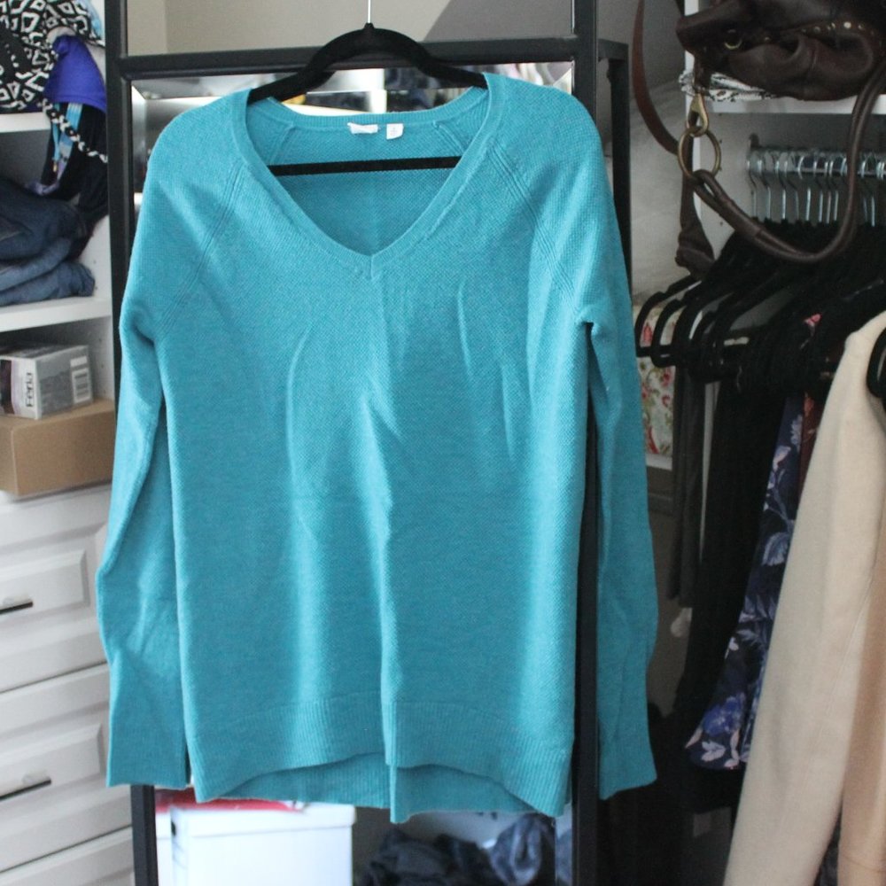GAP Teal V-Neck Sweater, Sz. S